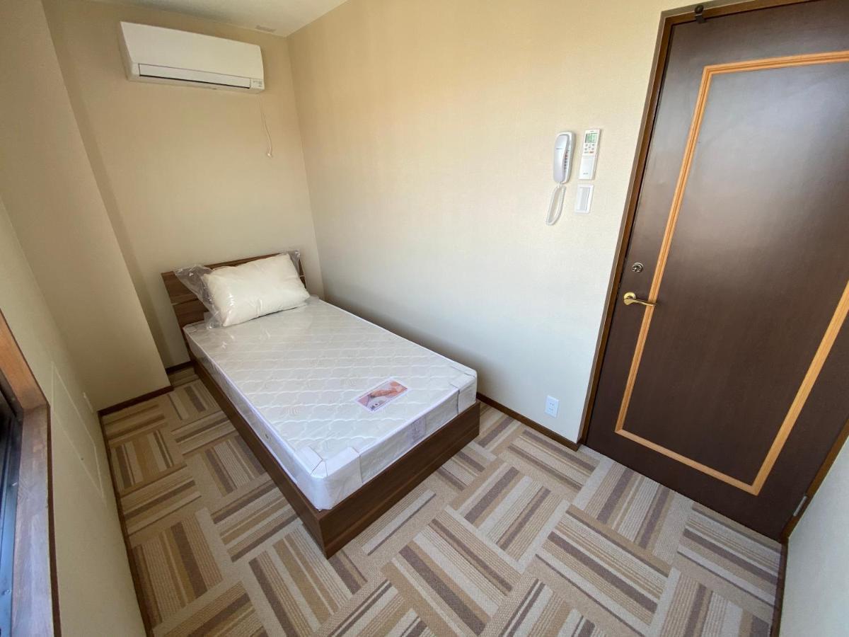 Lifeone Club Aparthotel Hiroshima Bagian luar foto